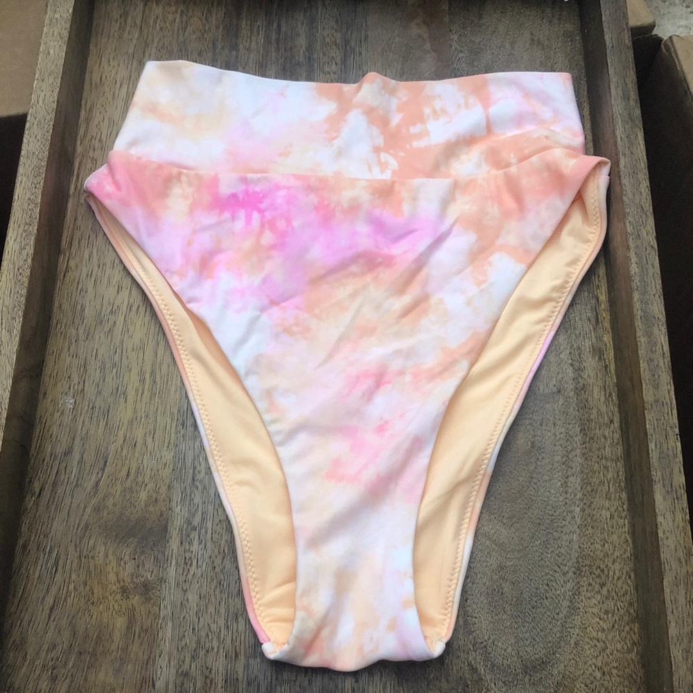 Aerie Peach and Pink High Cut Cheeky Bikini Bottom